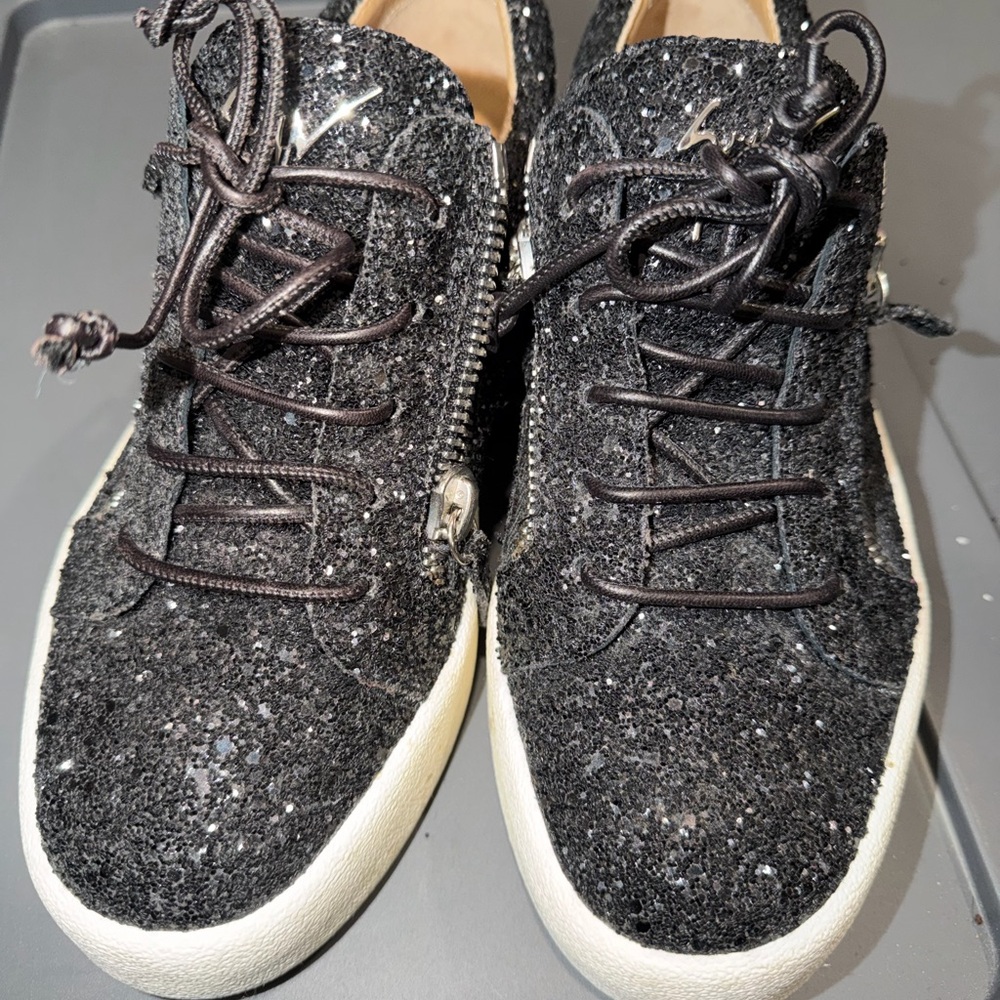 Authentic Giuseppe Zanotti Black Glitter Low-Top Sneakers with White Sole
